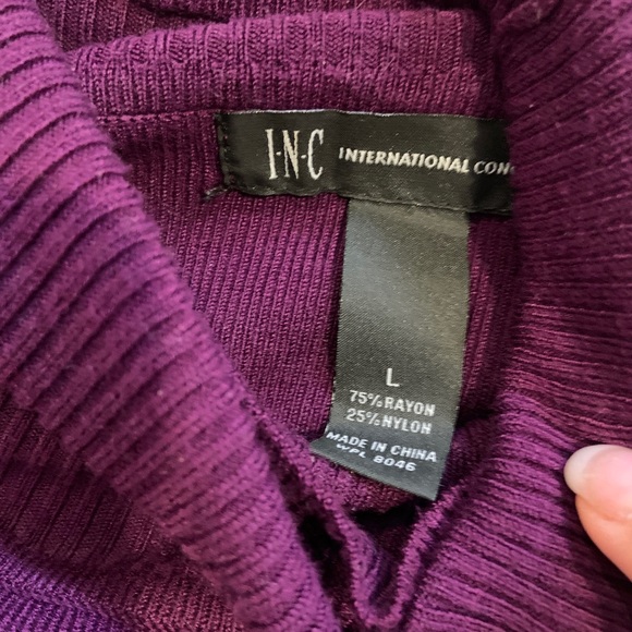 Belted drop waist mini dress looks great with tights and boots. Form fitting - Picture 4 of 4